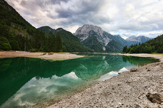 Jezero-Lago di Predil.jpg