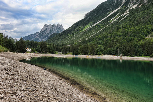 Jezero-Lago di Predil5.jpg